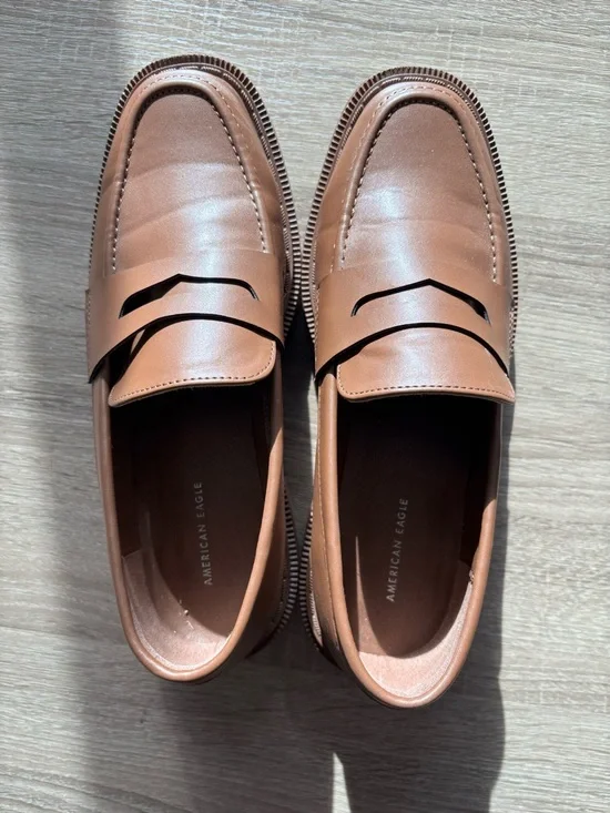 American Eagle Tan Chunky Lug Sole Penny Loafers - Picture 4 of 7